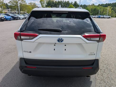 Used 2024 Toyota RAV4 XLE Premium w/ Weather Package AWD/4WD image 4