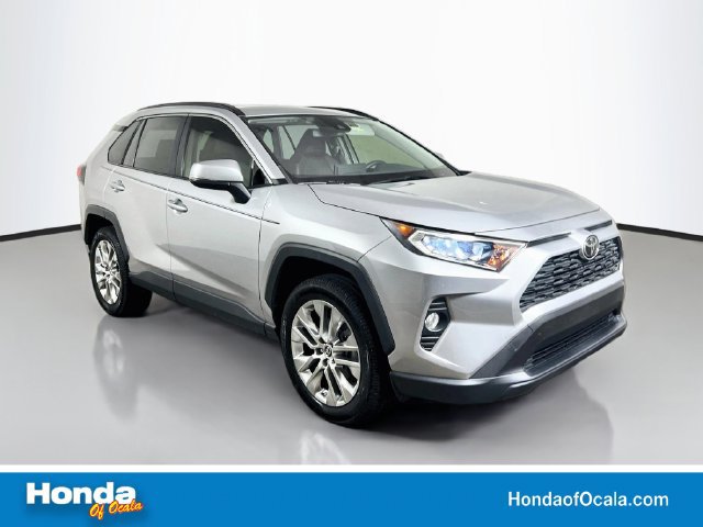 Used 2019 Toyota RAV4 XLE Premium FWD image 1