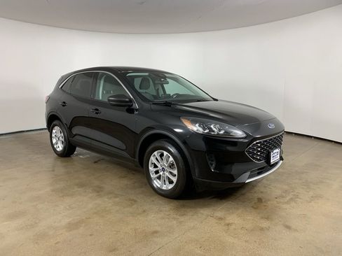 Certified 2022 Ford Escape SE AWD/4WD image 5