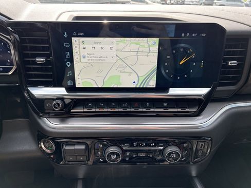 Used 2025 Chevrolet Silverado 1500 High Country w/ Midnight Edition image 34