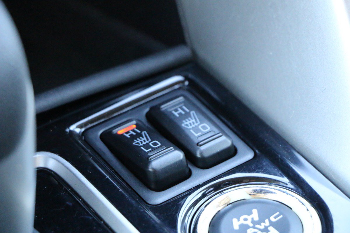Used 2024 Mitsubishi Eclipse Cross LE AWD/4WD image 23