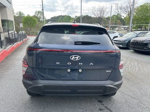 Used 2025 Hyundai Kona SEL image 4