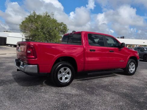 Used 2025 RAM 1500 Big Horn AWD/4WD image 3