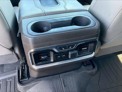 Used 2020 GMC Sierra 1500 SLT image 31