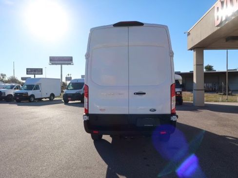 Used 2019 Ford Transit 250 148 High Roof image 5