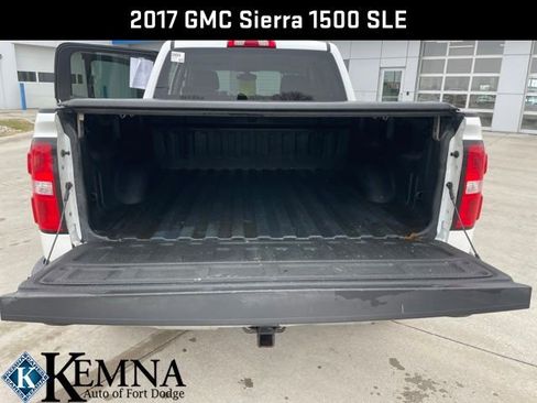 Used 2017 GMC Sierra 1500 SLE w/ SLE Value Package image 27
