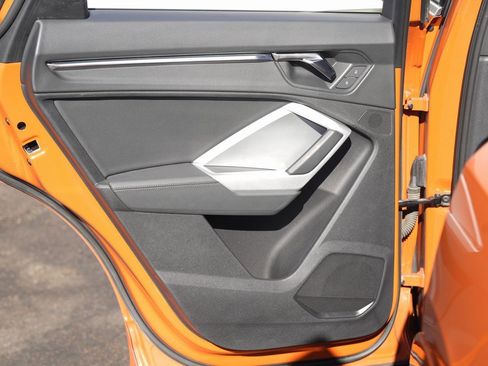 Used 2022 Audi Q3 2.0T Premium Plus image 30