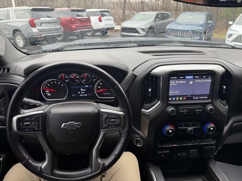 Used 2020 Chevrolet Silverado 1500 LT Trail Boss image 31