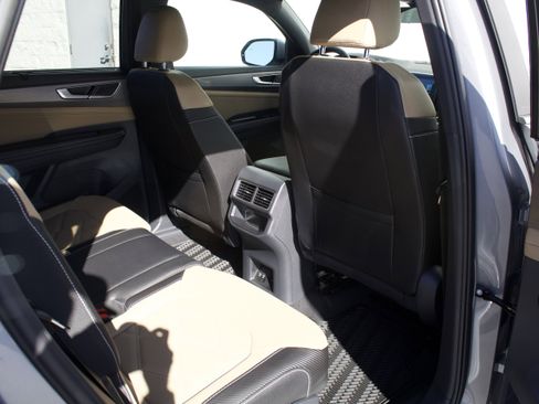New 2026 Volkswagen Atlas Cross Sport SE AWD/4WD image 31