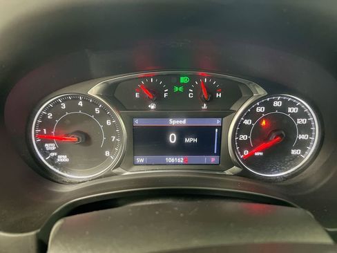 Used 2021 GMC Terrain SLT image 12