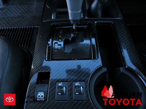 Certified 2018 Toyota 4Runner TRD Off-Road Premium image 21