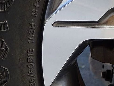 Used 2021 Hyundai Santa Fe SEL image 39