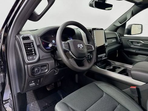 New 2026 RAM 1500 Big Horn AWD/4WD image 9