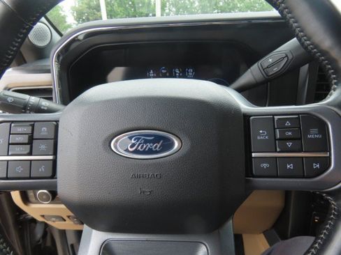 Used 2023 Ford F350 Lariat w/ Lariat Ultimate Package AWD/4WD image 26