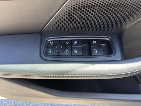 New 2026 Porsche Taycan 4S AWD/4WD image 24