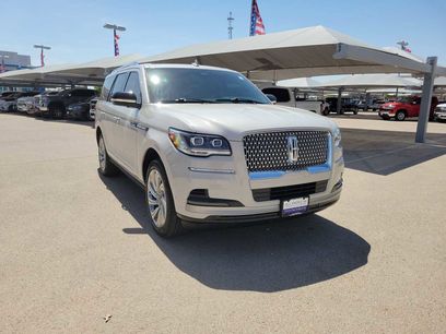 Used 2024 Lincoln Navigator Premiere