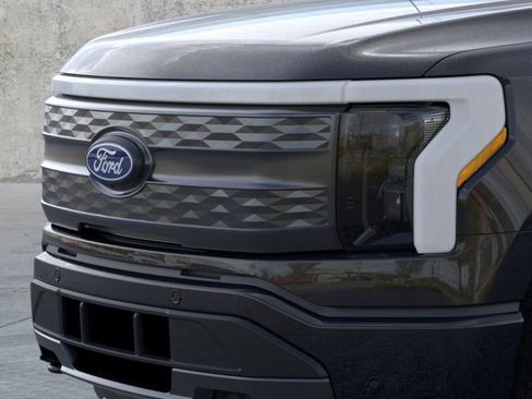 New 2025 Ford F150 Lightning Lariat image 17
