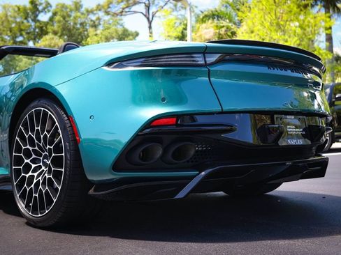 Used 2023 Aston Martin DBS Superleggera Volante image 22