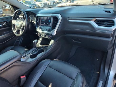Used 2019 GMC Acadia SLT image 44