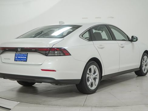New 2026 Honda Accord LX image 10