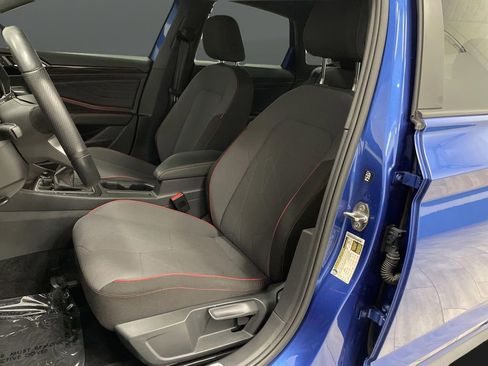 Used 2024 Volkswagen Jetta GLI 40th Anniversary Edition image 4