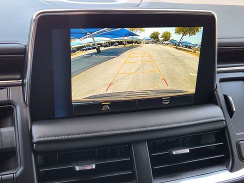 Used 2022 Chevrolet Tahoe LT RWD image 7