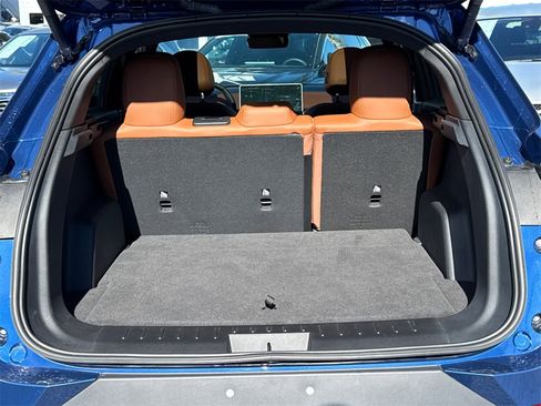 New 2025 VinFast VF 8 Plus image 10