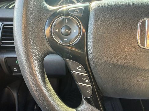 Used 2016 Honda Accord LX image 12