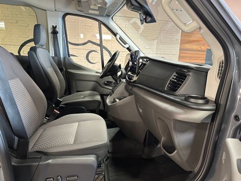 Used 2025 Ford Transit 350 XLT AWD/4WD image 24