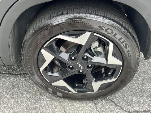 Certified 2026 Kia Seltos S FWD image 20