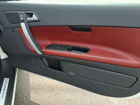 Used 2013 Volvo C70 T5 image 11