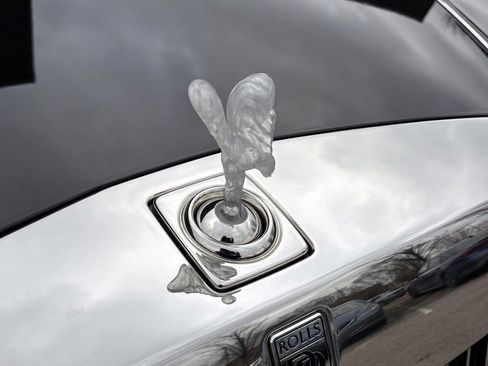 Used 2019 Rolls-Royce Phantom Sedan image 6