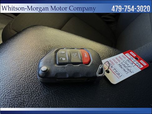 Used 2021 Jeep Gladiator Sport AWD/4WD image 23