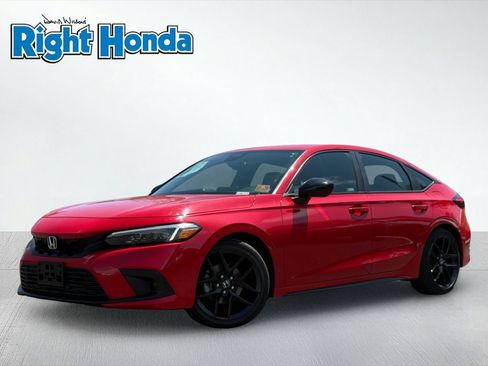 Used 2024 Honda Civic Sport image 2