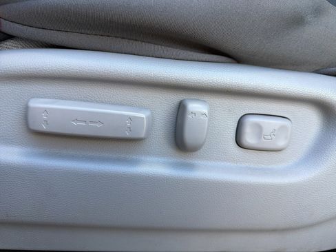 Used 2019 Honda Pilot EX image 11