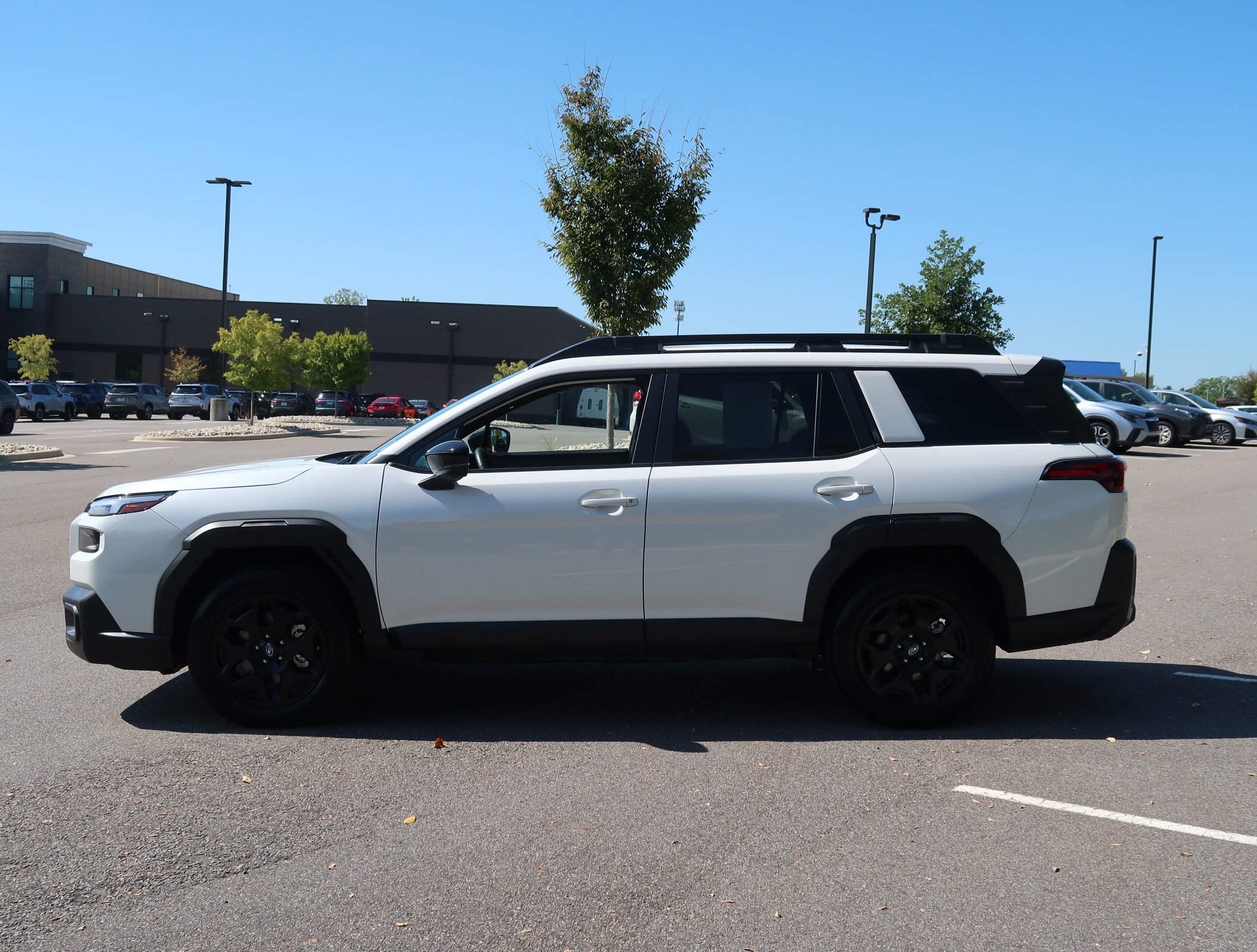 Certified 2026 Subaru Outback Limited w/ Premium/Limited Plus Package AWD/4WD image 5