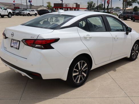 Used 2024 Nissan Versa SV w/ Trunk Package FWD image 5