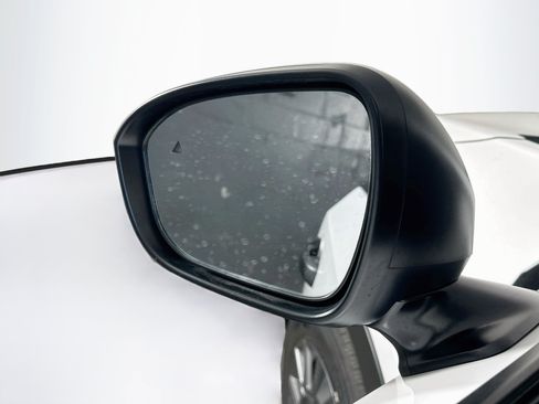 Used 2025 Nissan Kicks S FWD image 16