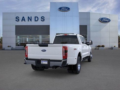 New 2026 Ford F450 XLT w/ XLT Premium Package image 8