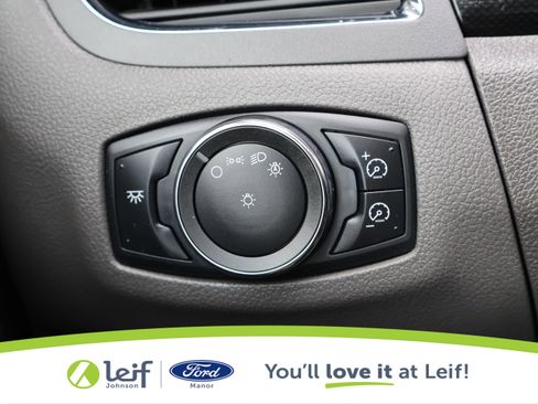 Used 2013 Ford Edge SE image 15