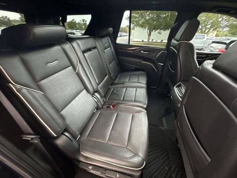 Used 2021 Cadillac Escalade Premium Luxury w/ Driver Assist Tech Package AWD/4WD image 28