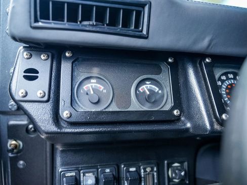 Used 2003 HUMMER H1 4-Door Open Top image 29