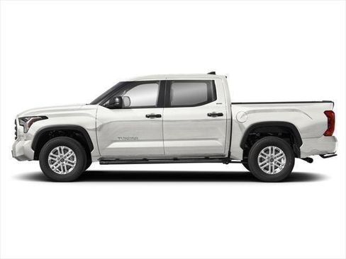 Used 2024 Toyota Tundra SR5 w/ TRD Off-Road Package AWD/4WD image 47