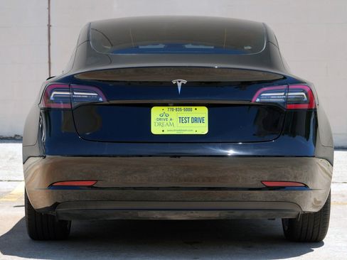 Used 2023 Tesla Model 3 Standard Range RWD image 11