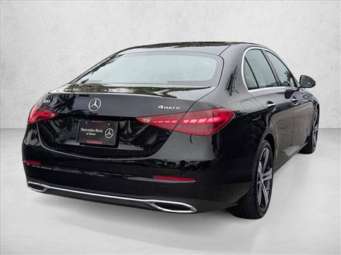 Used 2025 Mercedes-Benz C 300 4MATIC Sedan image 5