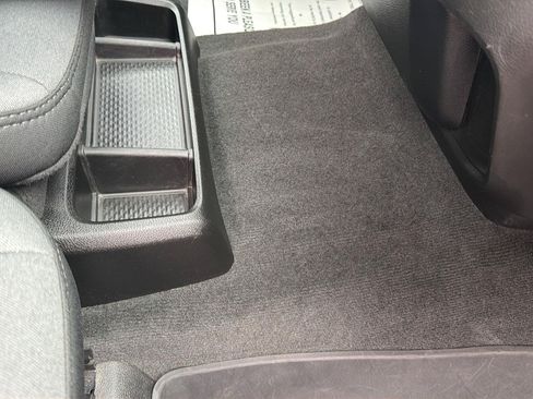 Used 2021 RAM 1500 Big Horn AWD/4WD image 40