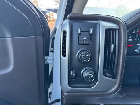 Used 2018 GMC Sierra 1500 SLT image 12