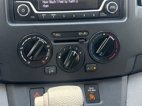 Used 2019 Nissan NV200 SV FWD image 24