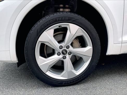 Used 2021 Audi Q5 2.0T Premium Plus AWD/4WD image 9