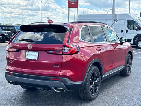 Used 2023 Honda CR-V Sport Touring image 3